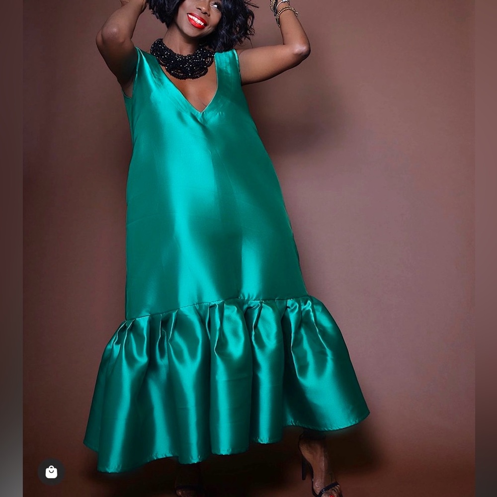 Green satin SYRACUSE PLEATED HEM MIDI DRESS